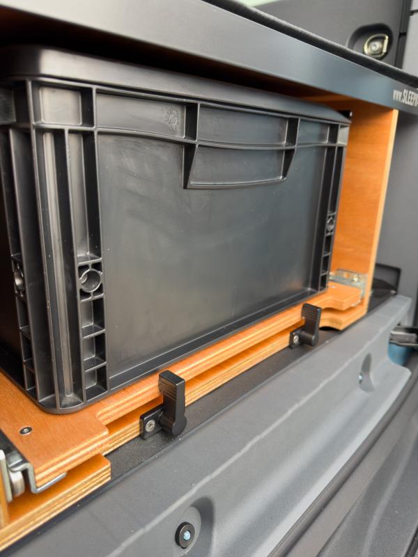 Ineos Grenadier - Traveller Station Wagon